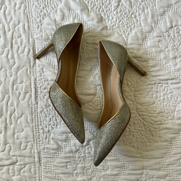 STUART WEITZMAN Avenue Metallic Pump Size 8 - Picture 5 of 10